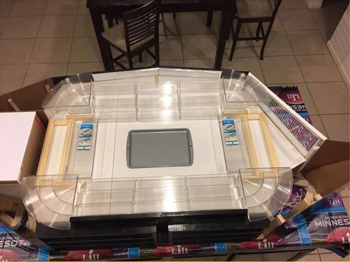 plexiglass-snackadium.jpg